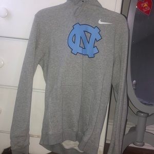 North carolina tar heels sweatshirt